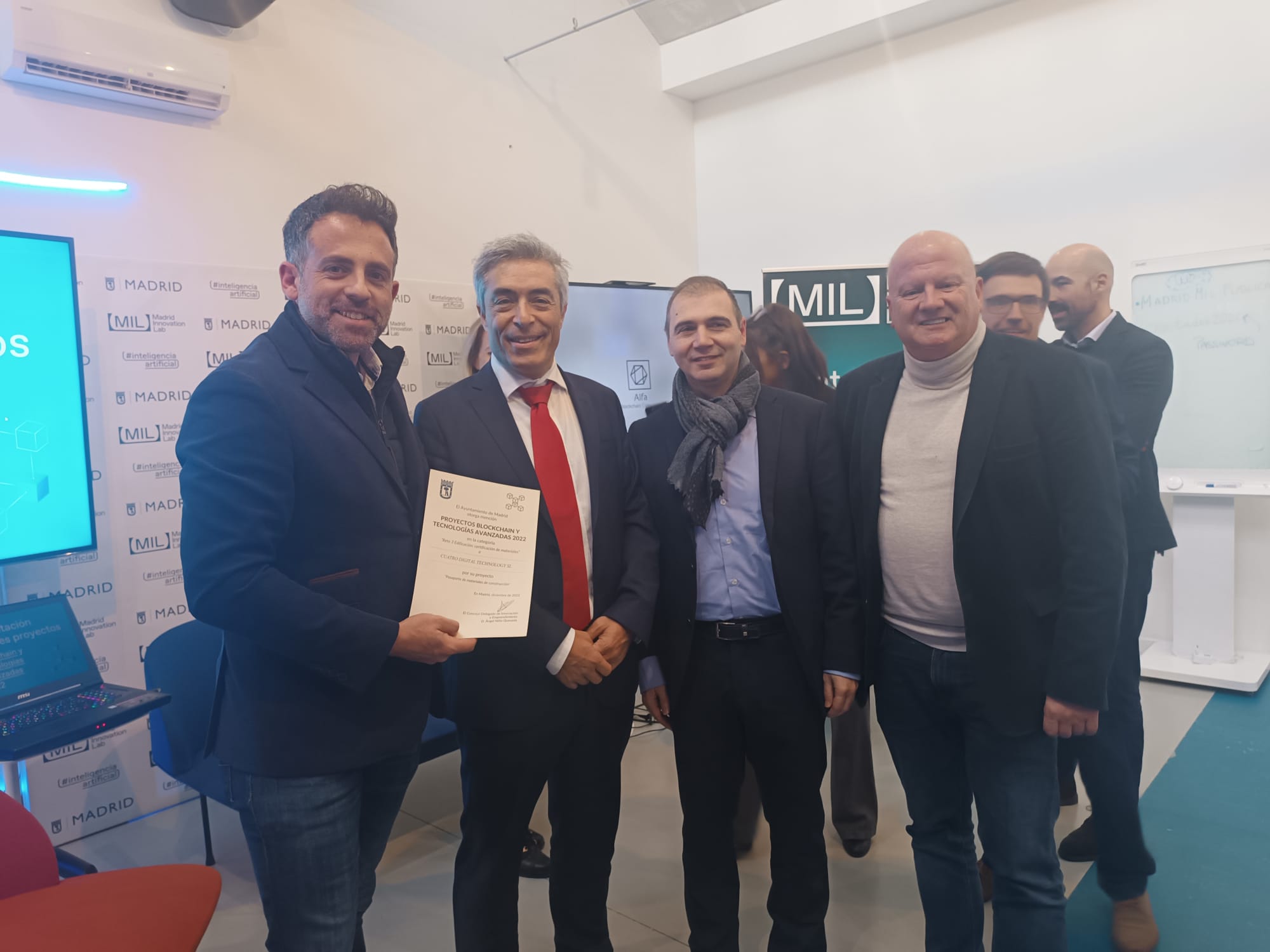 Hemos sido galardonados con un Premio Blockchain y Tecnologías Avanzadas 2022